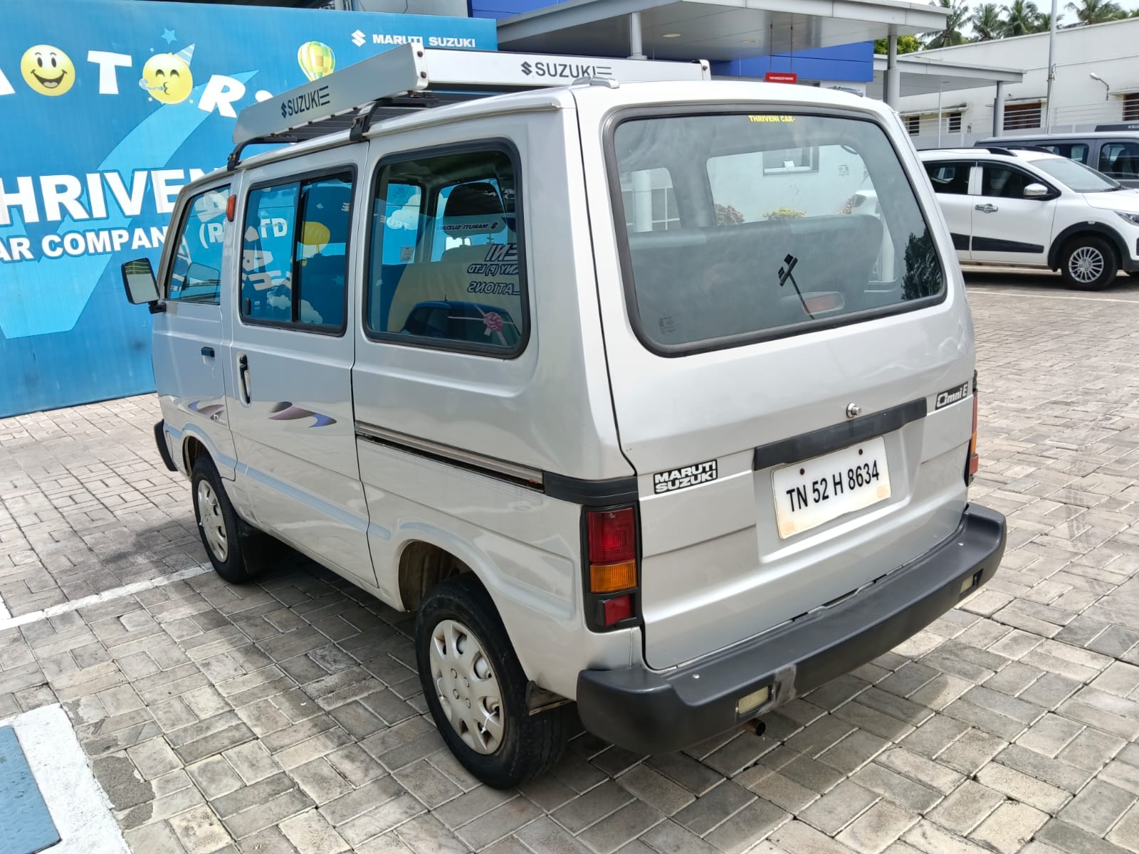 Maruti Suzuki Omni - Image 6